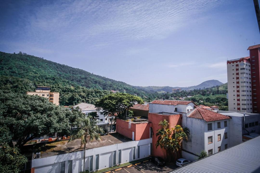 Apto Com Wifi No Centro De Aguas De Lindoia Sp Apartment Exterior foto